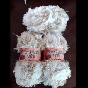 Nicole fashion yarn 2, soft and fuzzy scarf yarn. I have 3 skeins, 5.4 oz total